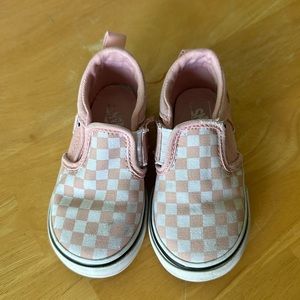 TODDLER PINK SLIP ON VANS